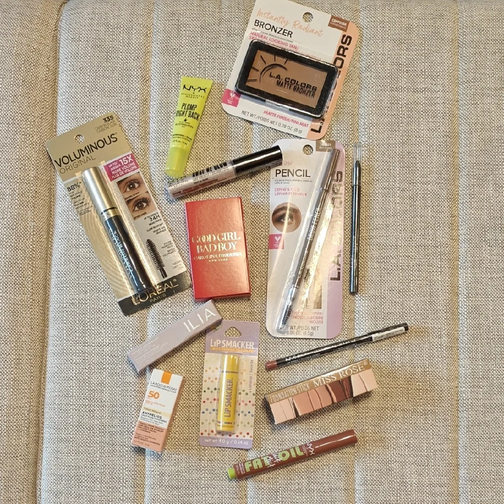 NEW Makeup Bundle
